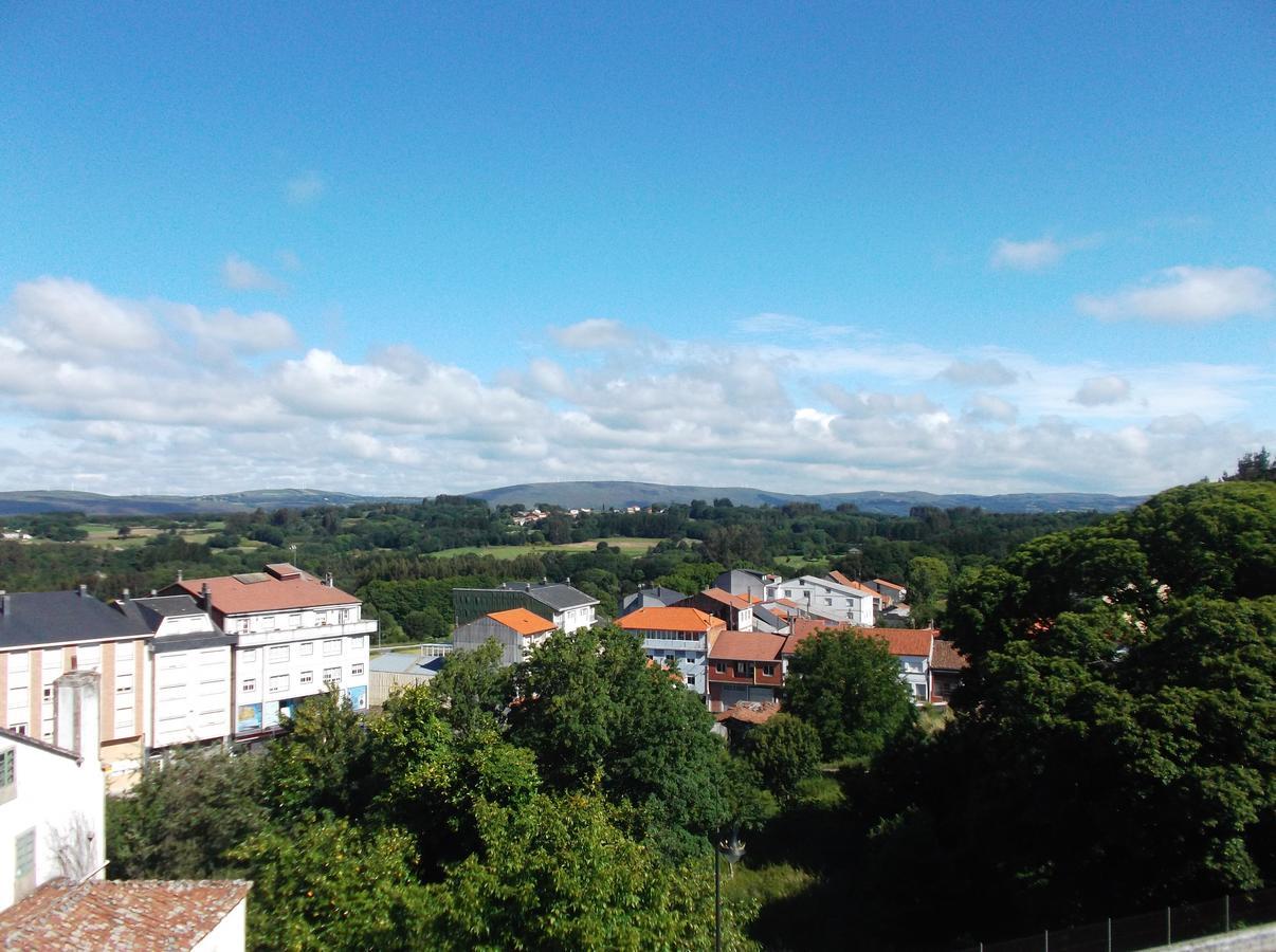 O Cabalo Verde Palas de Rei Kültér fotó